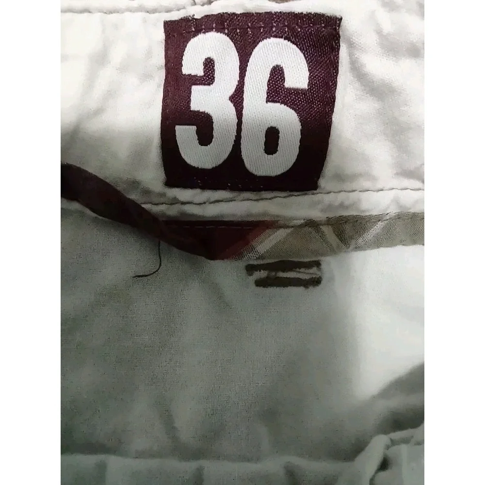 Old Navy Shorts Men's Size 36 Brown Field Tested Contract No. R(432)‎ Distressed